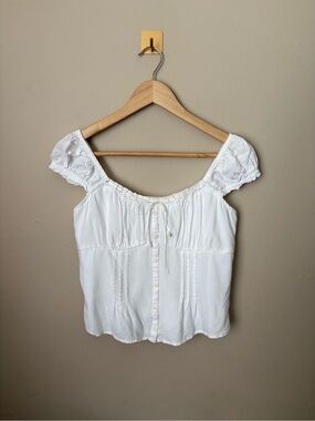 Medium Hollister White Off the Shoulder Pintuck Blouse